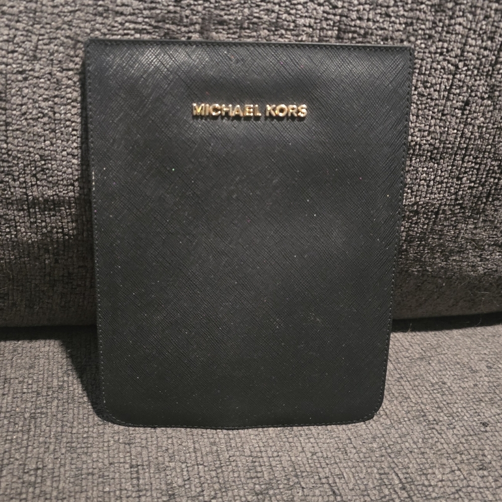 Michael Kors | Saffiano Leather Tablet Case